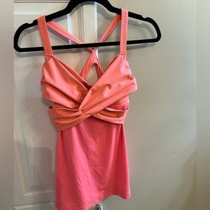 Lululemon tank size 8